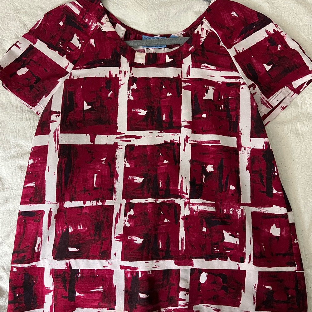 Vera Wang Dark Pink and White Blouse